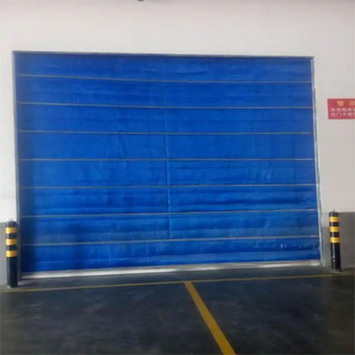 防火卷簾的設(shè)置要求(圖1) 無機(jī)布消防卷簾.jpg