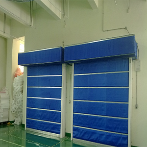 常見消防設(shè)施防火門和防火卷簾門(圖2) 防火布消防卷簾.jpg